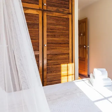 Quinta Da Padrela Winery House *